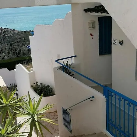 La Casa Yona